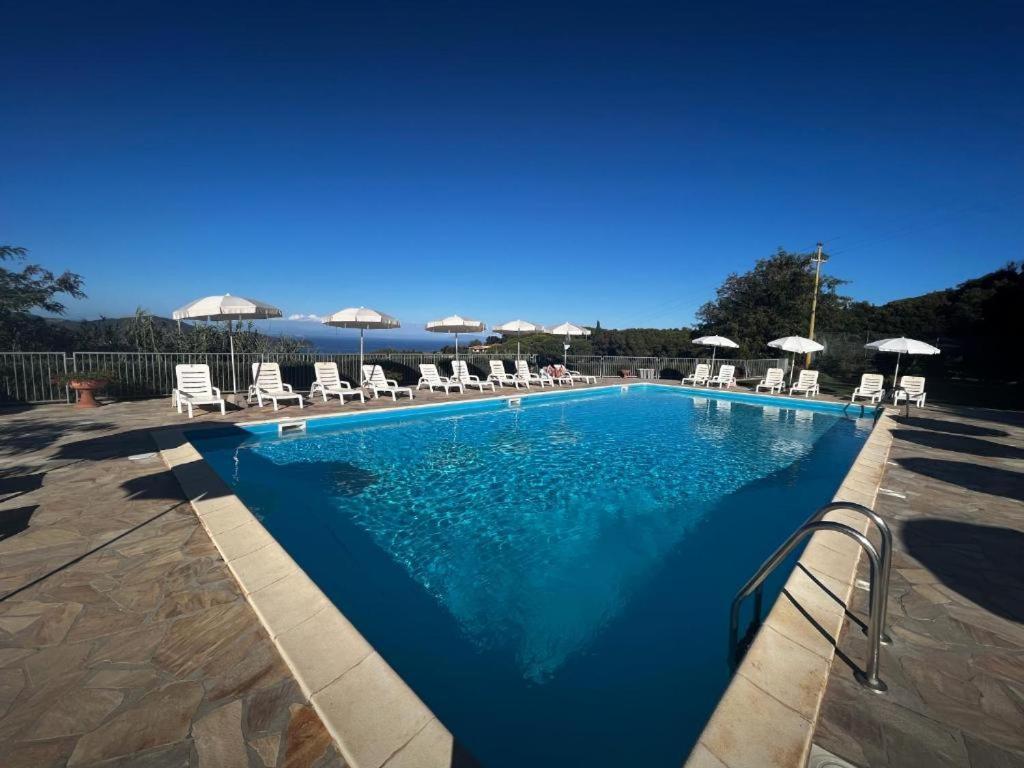 Monolocali Le Lecce Pool & Tennis Capoliveri  Zimmer foto